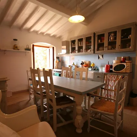 Casa Cavur Ideale Per 4 Persone Appartamento Castagneto Carducci